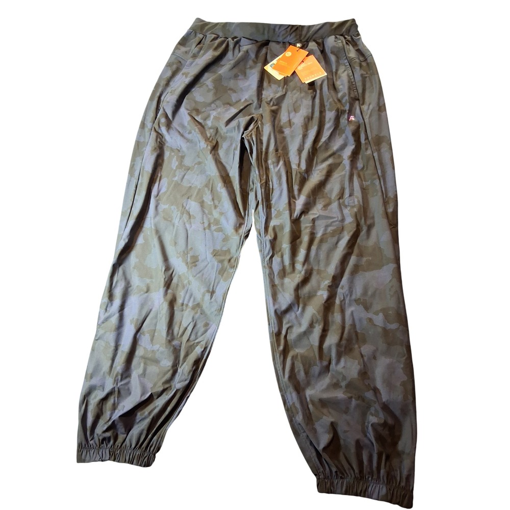 YoungLA Mens Camo Training Pants XL Antibacterial Hydrocool Joggers NWT